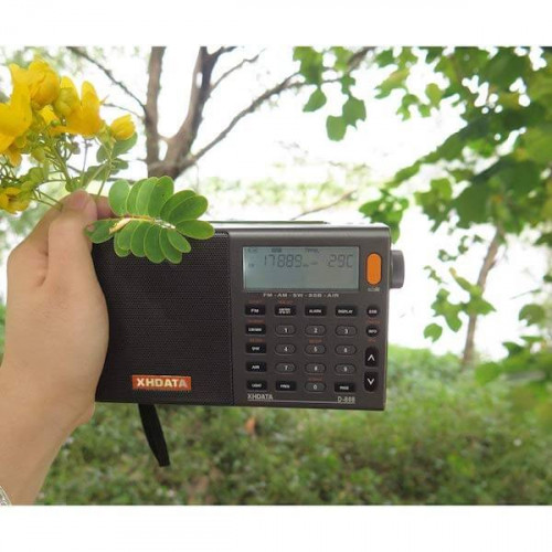 Цифровой DSP радиоприемник Xhdata D-808